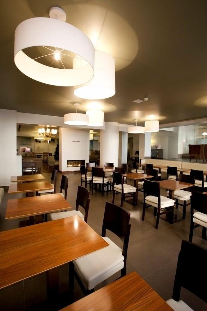 Stay Hotel Porto Centro Antas Екстер'єр фото